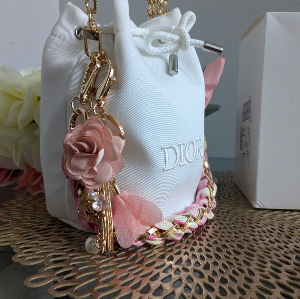 Dior pouch - Picture 7 of 16